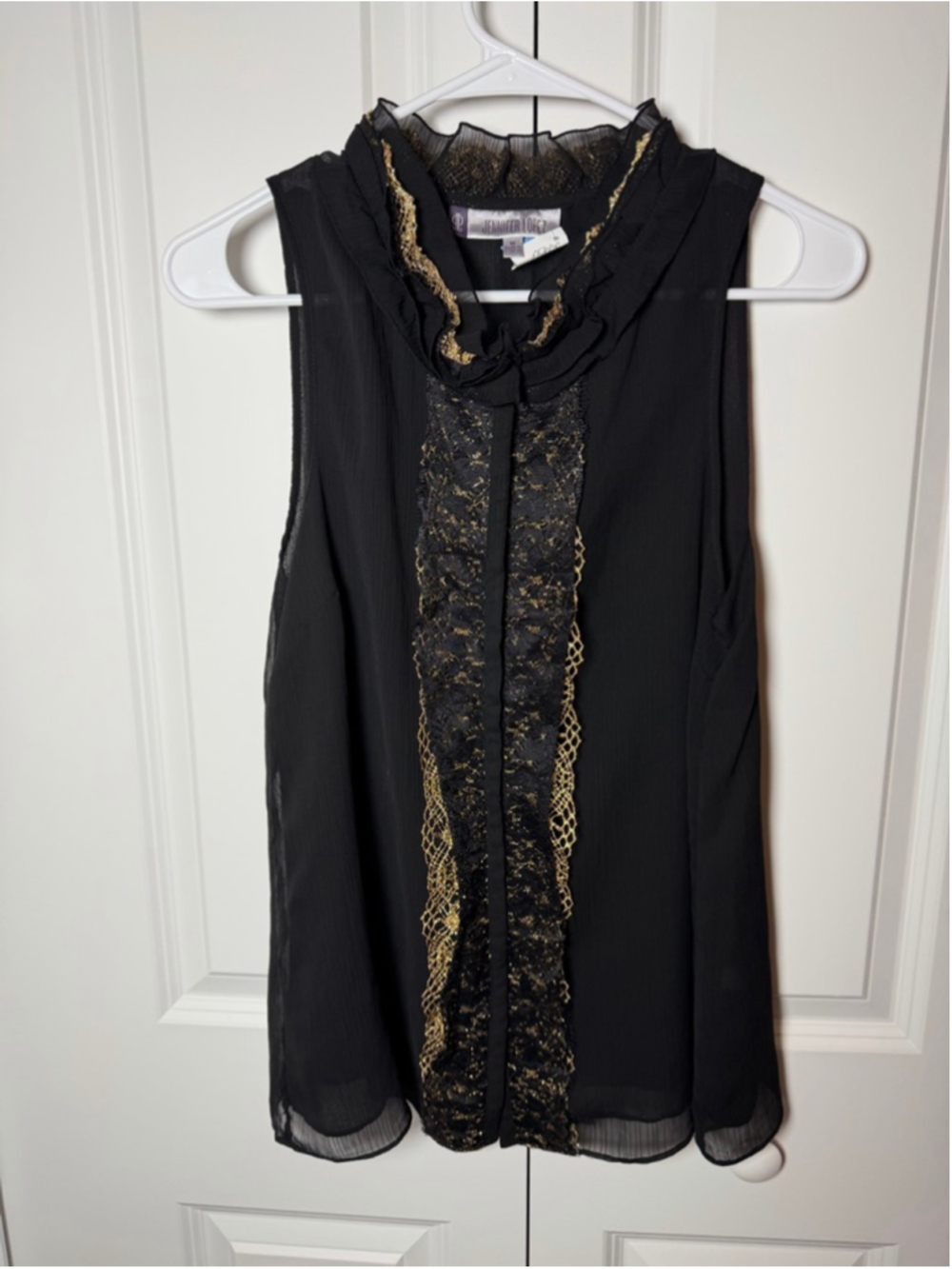 Jennifer Lopez Black Gold Lace Sleeveless Blouse M